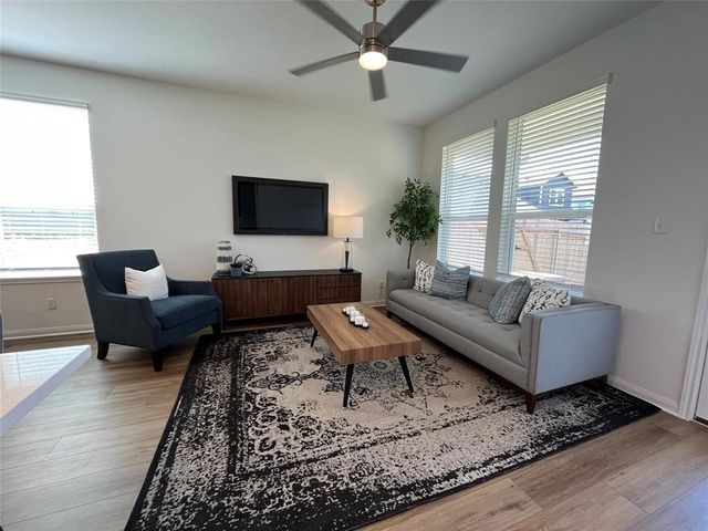 8510 Wellspring LOOP, Round Rock, TX 78665