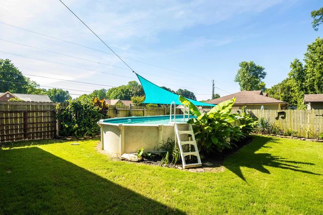 2399 BEAVER RD, Unincorporated, TN 38058
