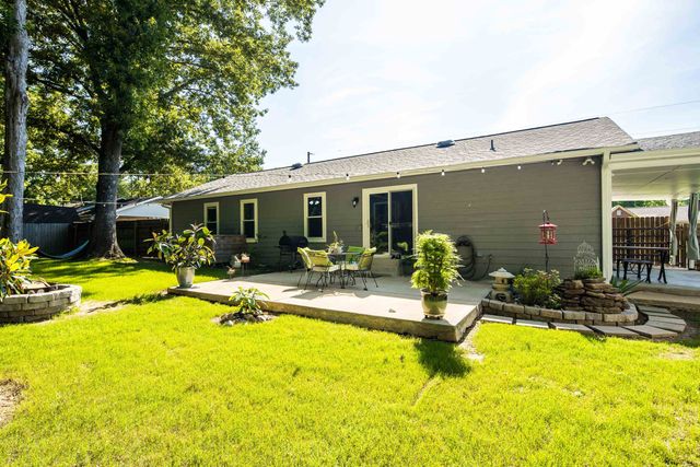 2399 BEAVER RD, Unincorporated, TN 38058