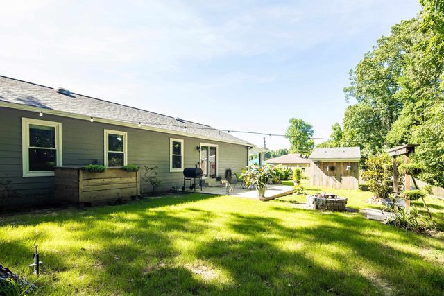 2399 BEAVER RD, Unincorporated, TN 38058