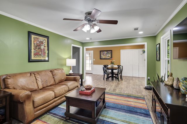 2399 BEAVER RD, Unincorporated, TN 38058