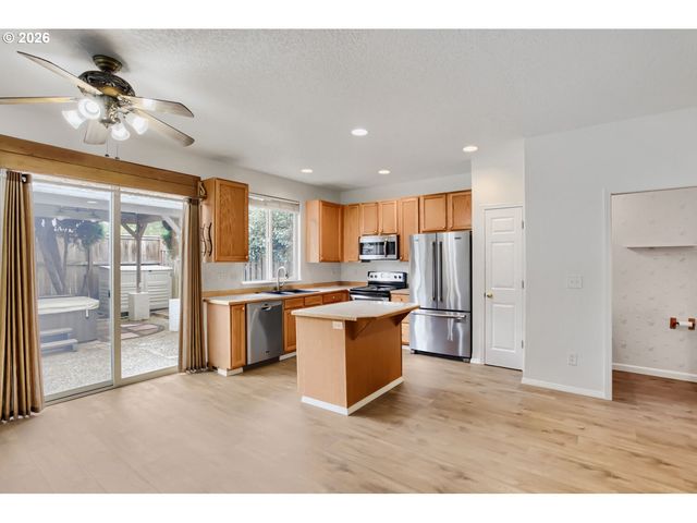 18691 Sw Stubblefield Way, Beaverton, OR 97003
