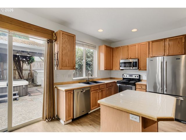18691 Sw Stubblefield Way, Beaverton, OR 97003