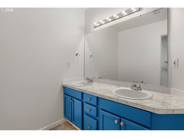 18691 Sw Stubblefield Way, Beaverton, OR 97003