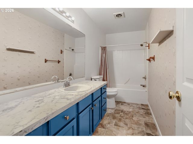 18691 Sw Stubblefield Way, Beaverton, OR 97003