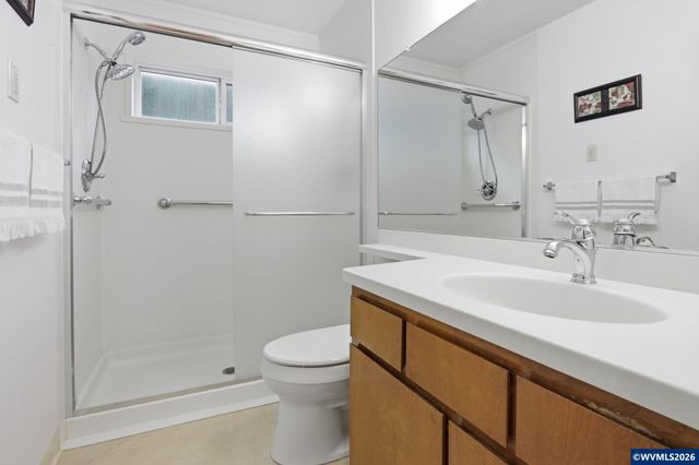 1853 Woodstock Cir NW, Salem, OR 97304