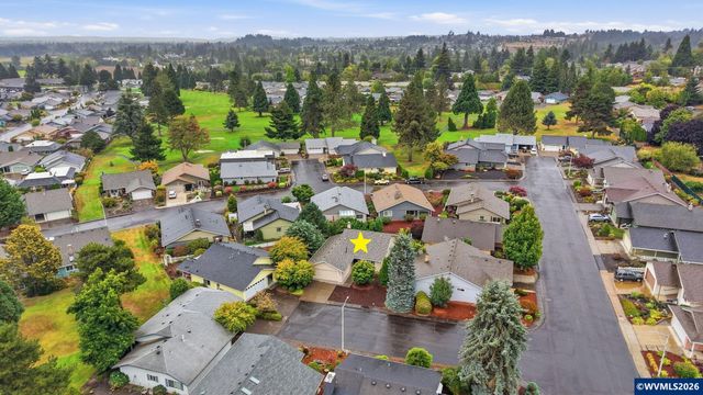 1853 Woodstock Cir NW, Salem, OR 97304
