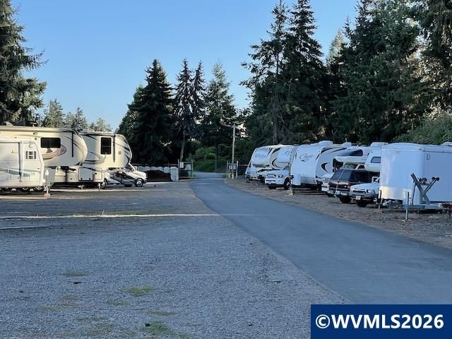 1853 Woodstock Cir NW, Salem, OR 97304