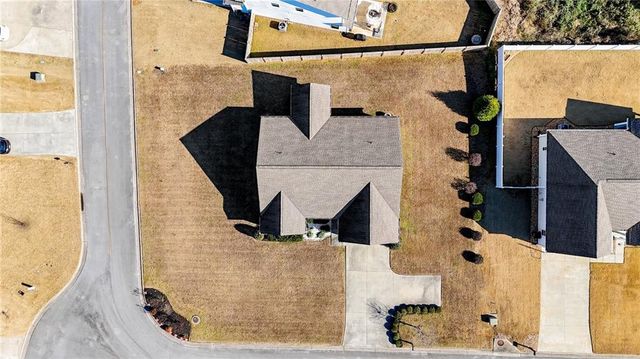 111 Koufax SW Drive, Calhoun, GA 30701