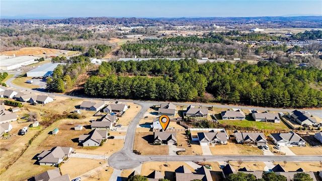 111 Koufax SW Drive, Calhoun, GA 30701