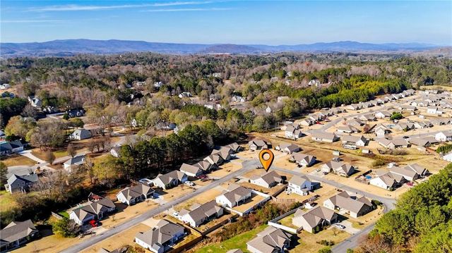 111 Koufax SW Drive, Calhoun, GA 30701