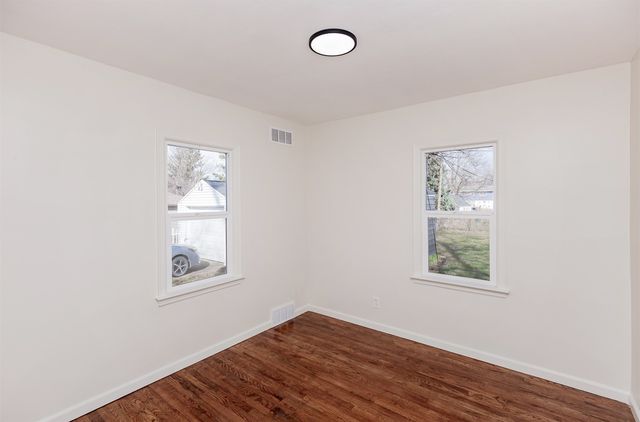 1439 57th Street, Des Moines, IA 50311