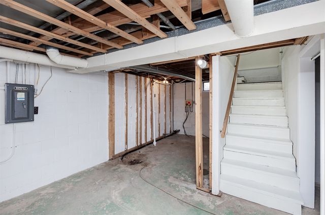 1439 57th Street, Des Moines, IA 50311