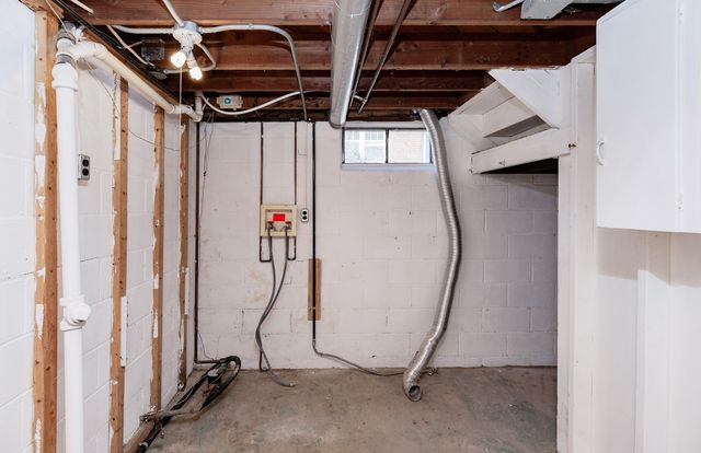 1439 57th Street, Des Moines, IA 50311