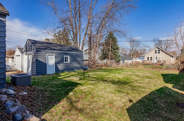 1439 57th Street, Des Moines, IA 50311