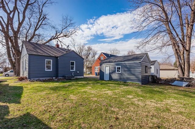 1439 57th Street, Des Moines, IA 50311