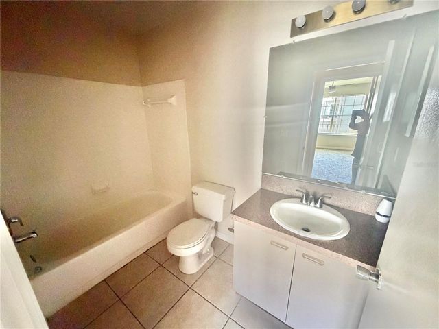 2550 N ALAFAYA TRAIL 5203, Orlando, FL 32826