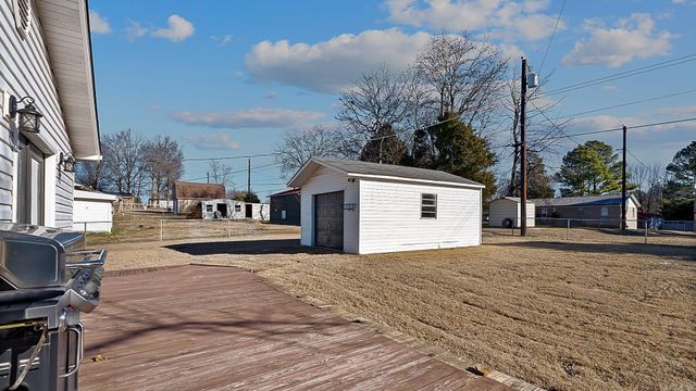 505 Cindy St, Paragould, AR 72450