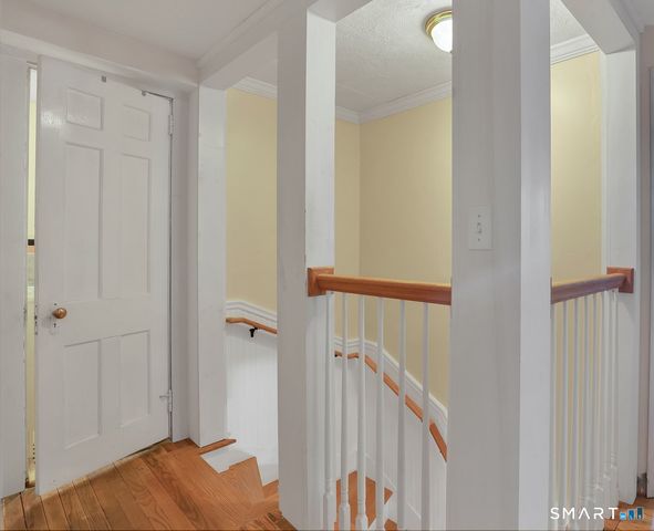 17 Trumbull Place, North Haven, CT 06473