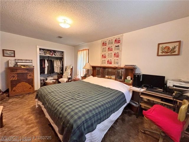 5525 Slaytonville Road, Hackett, AR 72937