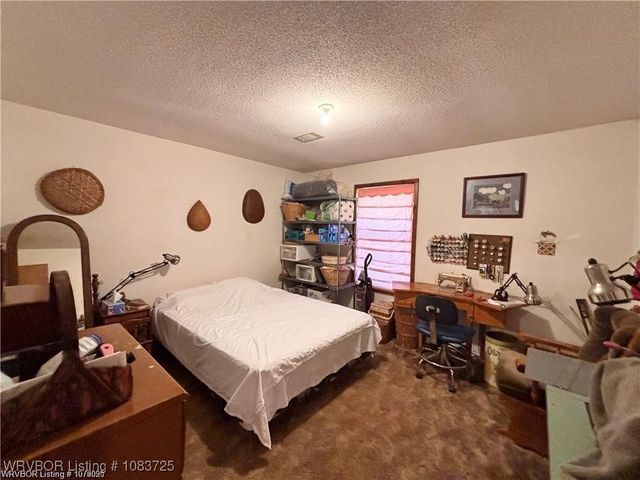 5525 Slaytonville Road, Hackett, AR 72937