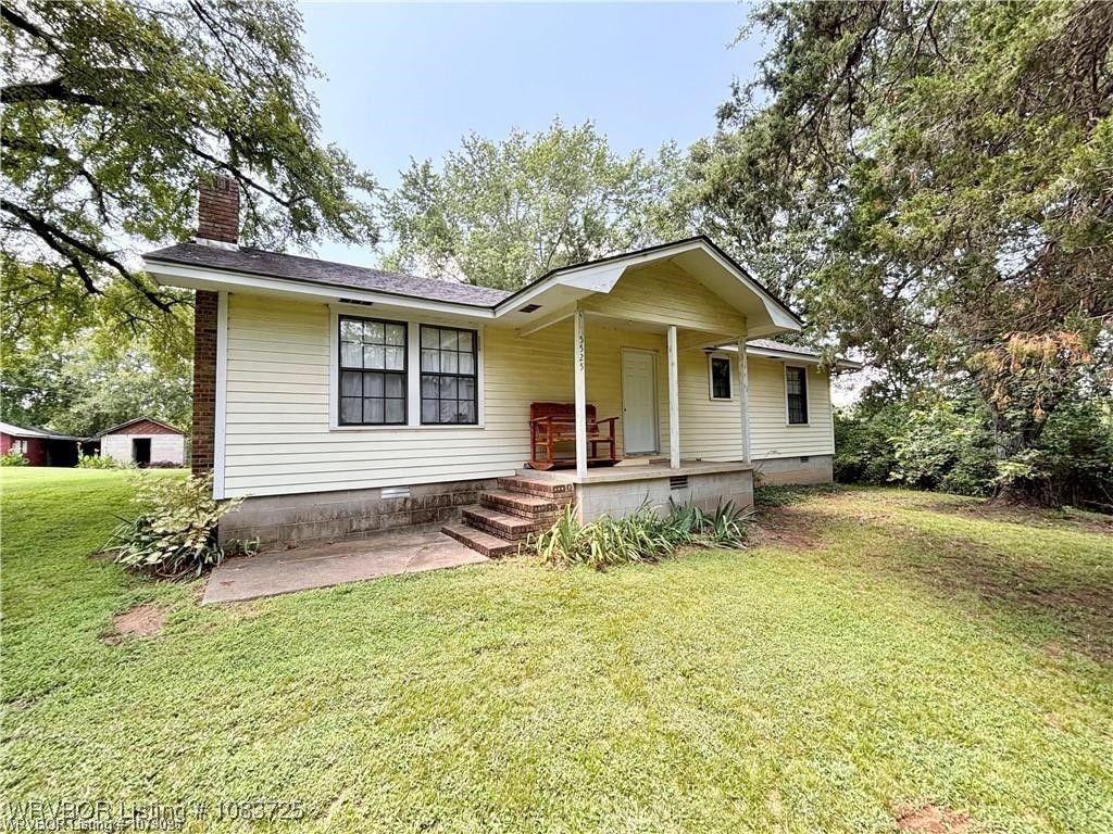5525 Slaytonville Road, Hackett, AR 72937