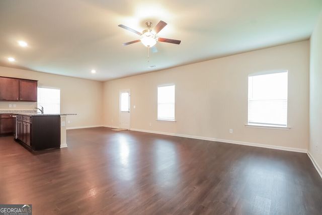 432 Vermeer Court, Locust Grove, GA 30248