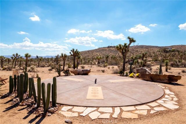 58275 Buena Vista Drive, Yucca Valley, CA 92284