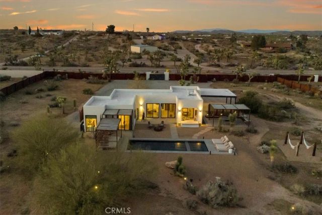 58275 Buena Vista Drive, Yucca Valley, CA 92284