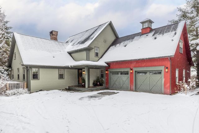 17 Hunger Lane, Stowe, VT 05672