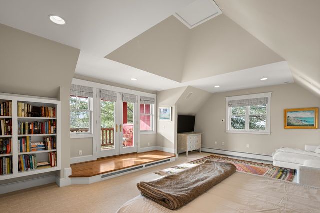 17 Hunger Lane, Stowe, VT 05672