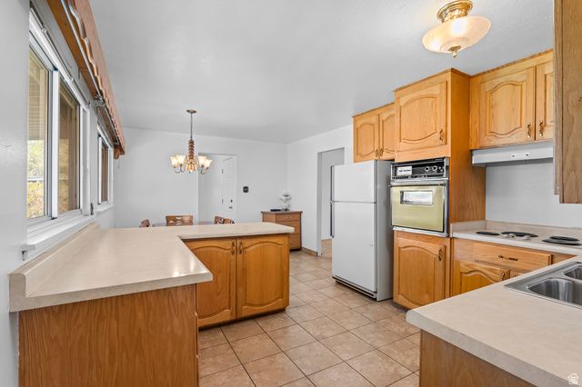 5170 S CHARLOTTE AVE, Kearns, UT 84118