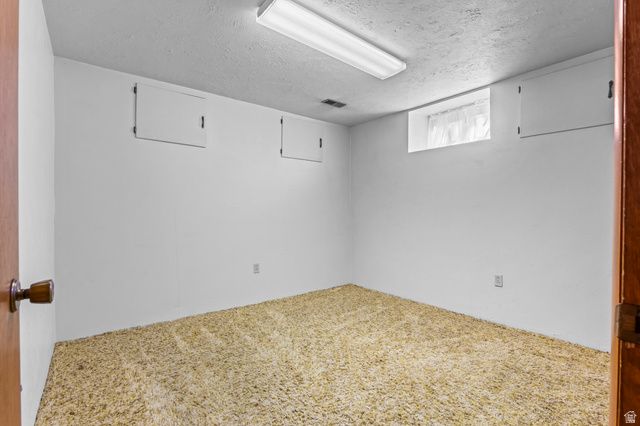 5170 S CHARLOTTE AVE, Kearns, UT 84118