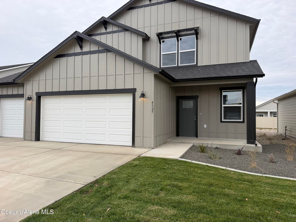 4527 E Rare Fox AVE, Post Falls, ID 83854 photo 2