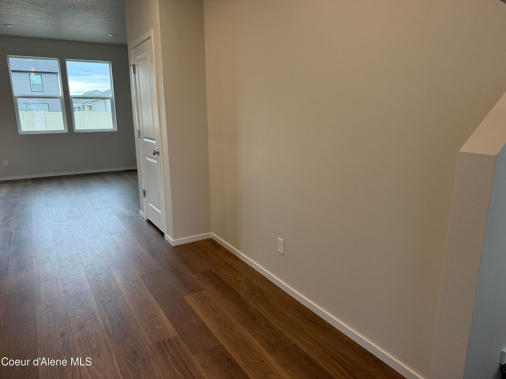 4527 E Rare Fox AVE, Post Falls, ID 83854 photo 4