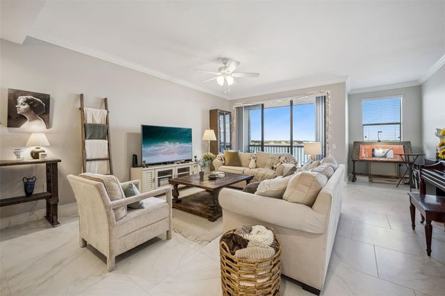 16300 COUNTY ROAD 455 503, Montverde, FL 34756