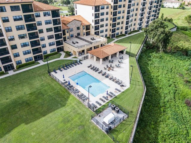 16300 COUNTY ROAD 455 503, Montverde, FL 34756