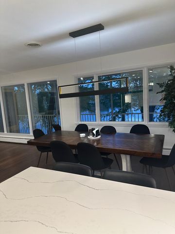 529 W Park Lane, Albert Lea, MN 56007