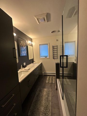 529 W Park Lane, Albert Lea, MN 56007