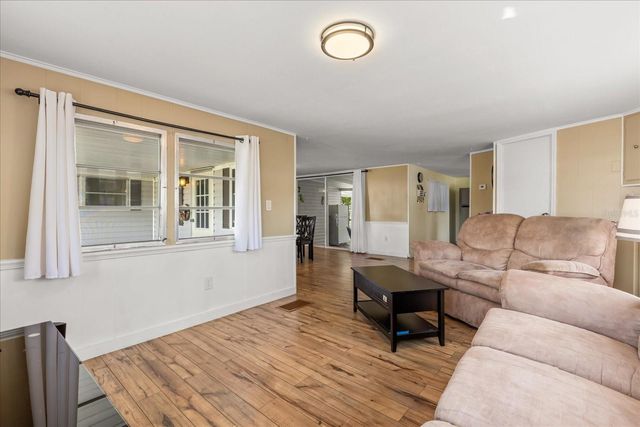 11504 HICKORY LANE, Tavares, FL 32778