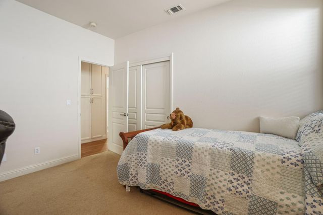 4582 Pine Valley Cir, Stockton, CA 95219
