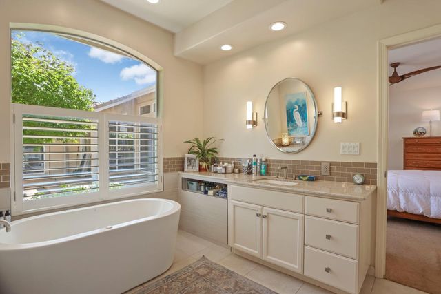 4582 Pine Valley Cir, Stockton, CA 95219