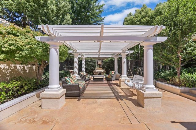 4582 Pine Valley Cir, Stockton, CA 95219