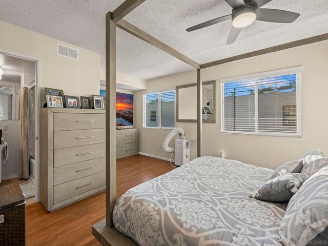 406 408 & 408B E Ave, Coronado, CA 92118