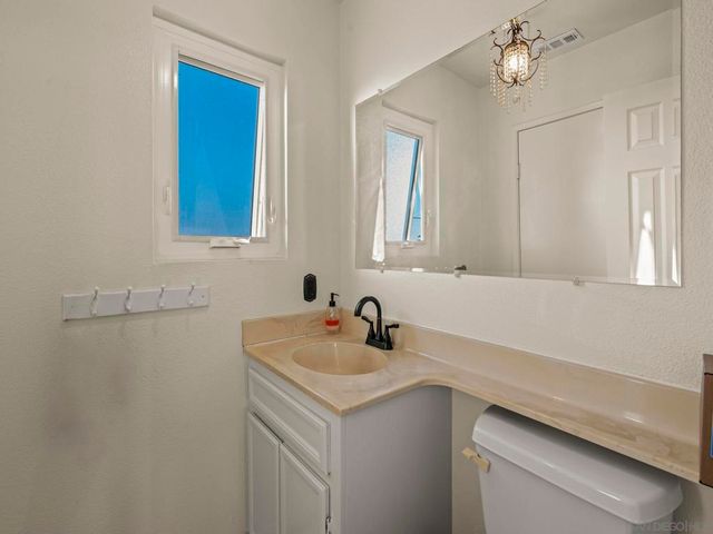 406 408 & 408B E Ave, Coronado, CA 92118