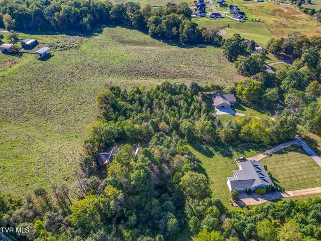 124 Leedy Lane, Jonesborough, TN 37659