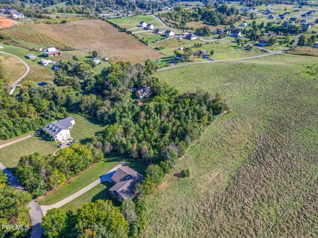 124 Leedy Lane, Jonesborough, TN 37659
