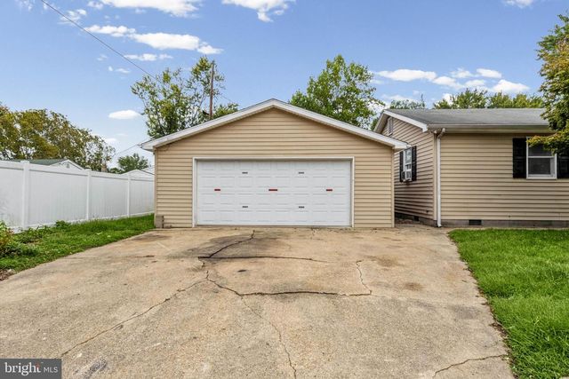 600 ELM DR, Seaford, DE 19973