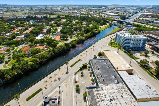 1815 W Okeechobee Road, Hialeah, FL 33010