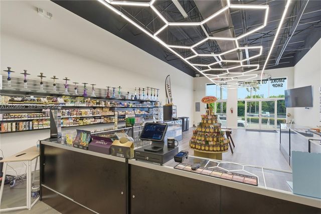 1815 W Okeechobee Road, Hialeah, FL 33010